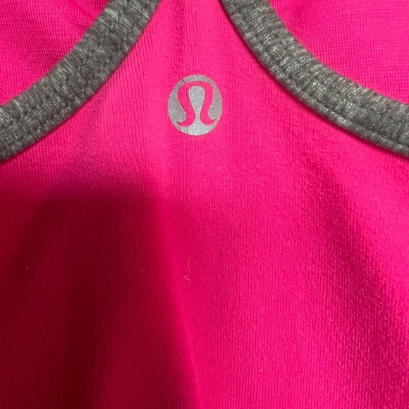 LULULEMON Pink Tank Top β Size 6 - Picture 9 of 10